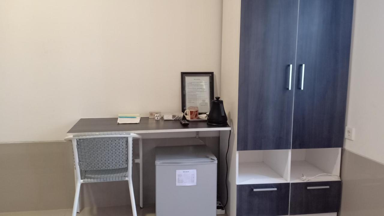 Simple Kuta Bedroom ภายนอก รูปภาพ